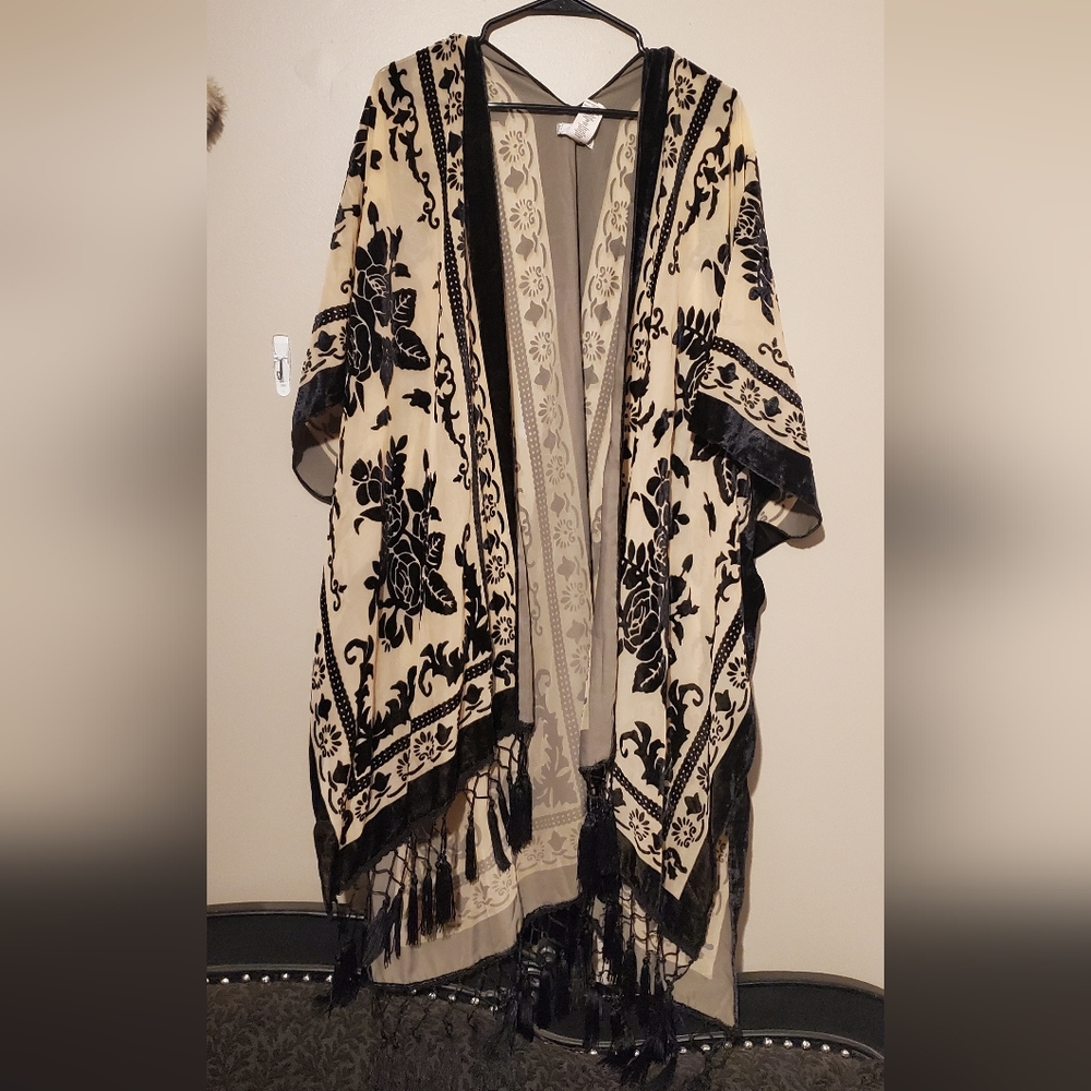 Free people nightbird burnout kimono